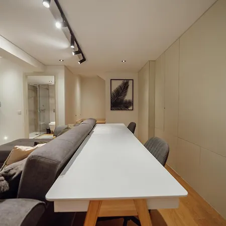 24 Agosto Amazing Triplex By Vacationy * 波尔图