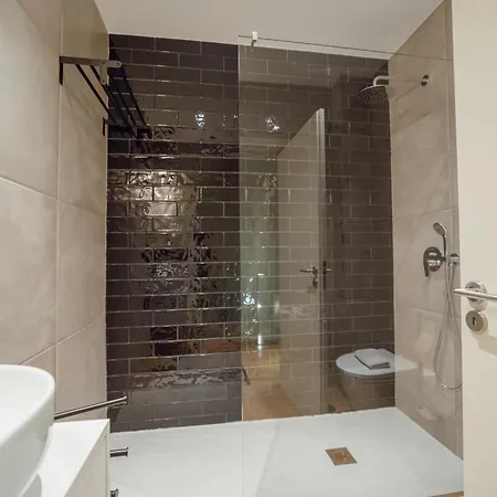 24 Agosto Amazing Triplex By Vacationy Oporto