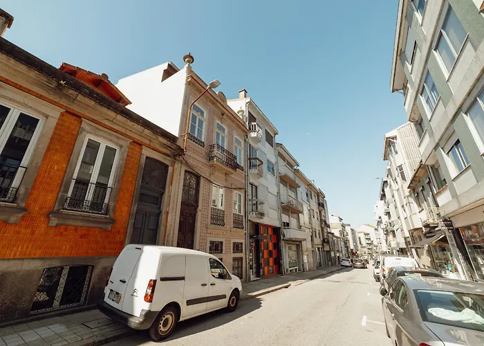 24 Agosto Amazing Triplex By Vacationy * Porto
